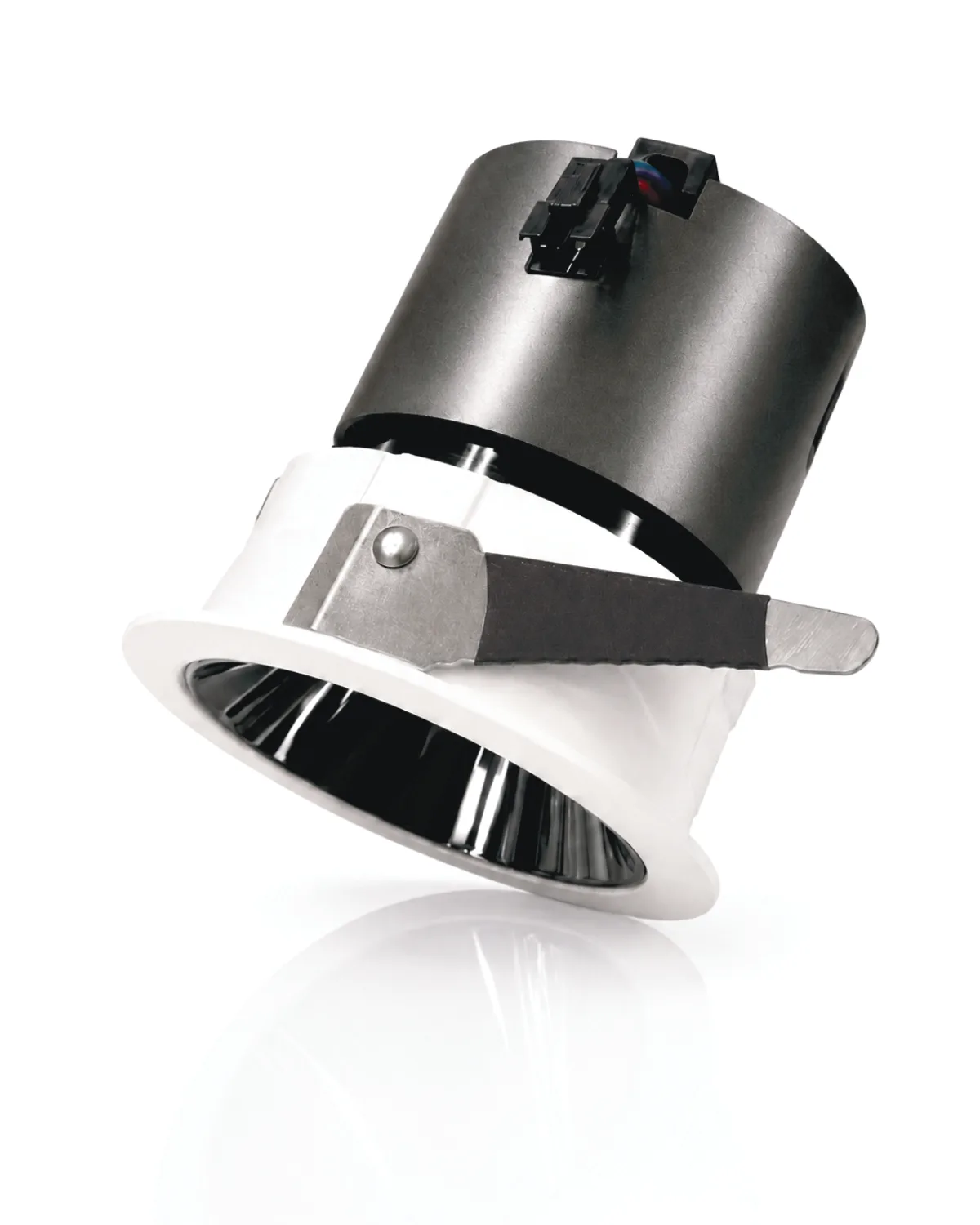 White-12W Apertura_page-0003